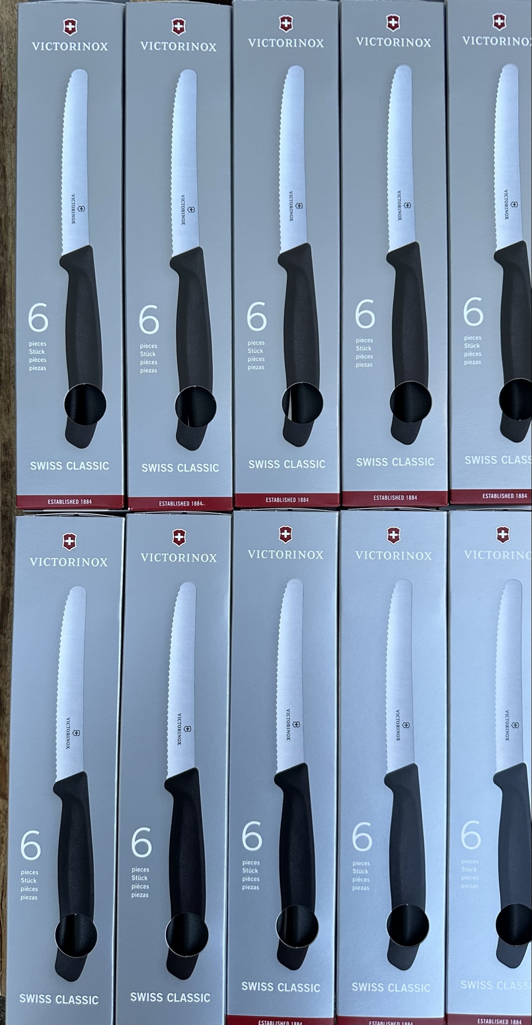 SVARTIR VICTORINOX KNÍVAR